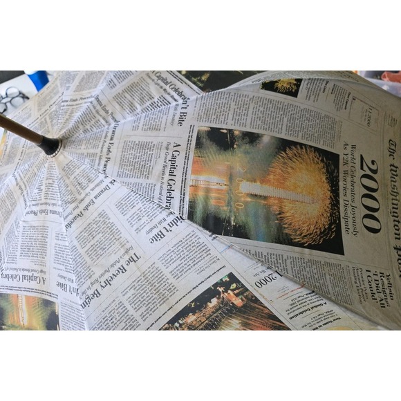 Vintage 2000 Y2K Umbrella The Washington Post Newspaper Y2K Worries Dissipate - Picture 3 of 15